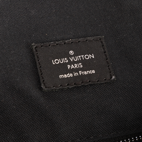Louis Vuitton Christopher - Picture 10 of 10